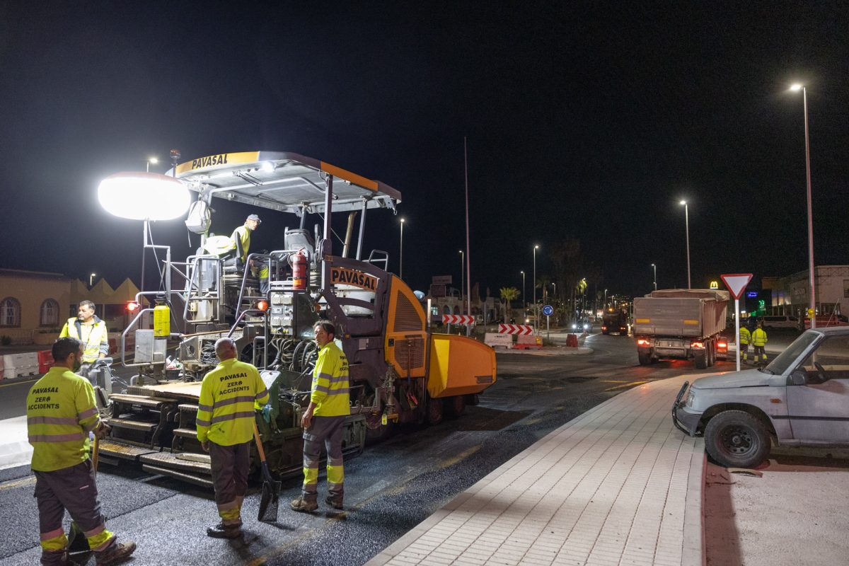 Esta noche terminan los trabajos de asfaltado en la avenida Europa, antigua N-332